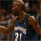 Garnett sinks Clippers
