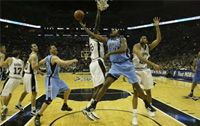 Spurs sting Jazz